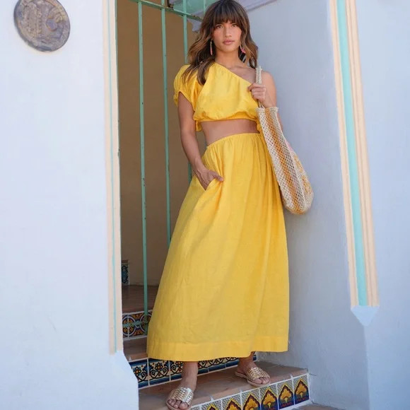FARM Rio Yellow Open Waist Maxi Dress, Yellow / M FARM Rio Yellow Open Waist Maxi Dress, Yellow / M